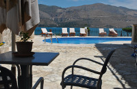 Pool terrance Lazaratos Hotel Kefalonia